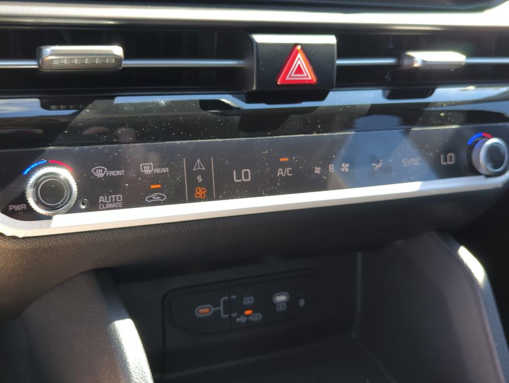 New 2026 Kia Sportage SX image 28