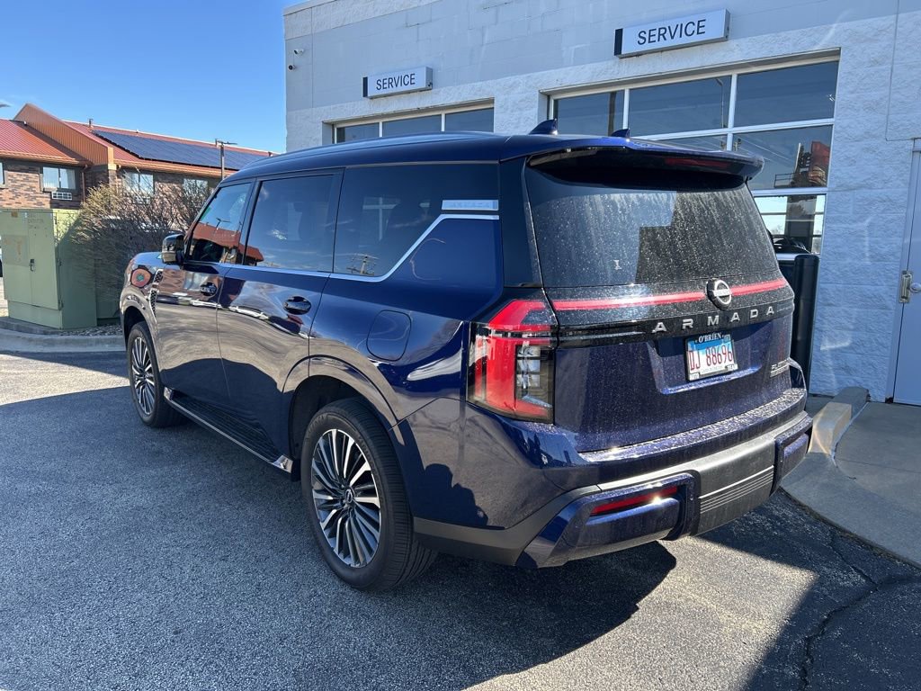 Used 2025 Nissan Armada Platinum Reserve AWD/4WD image 5