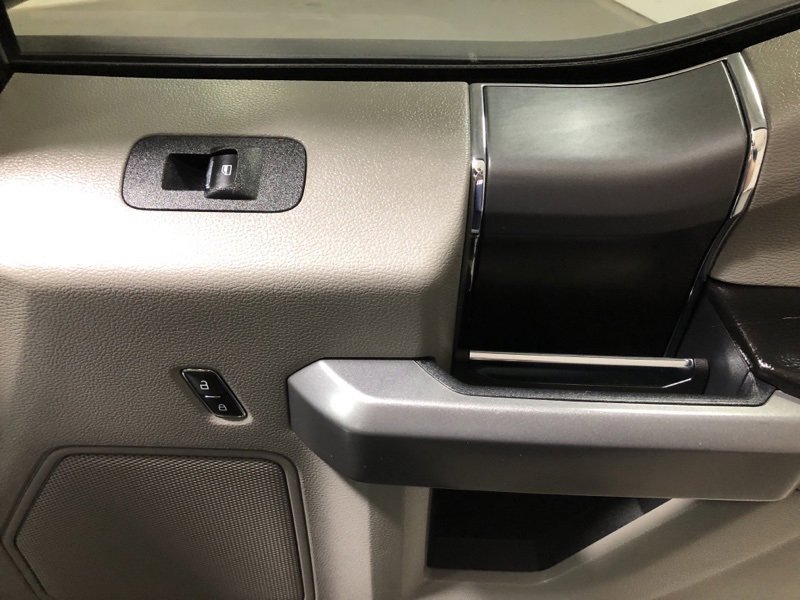 Used 2018 Ford F150 XLT w/ Equipment Group 302A Luxury image 14