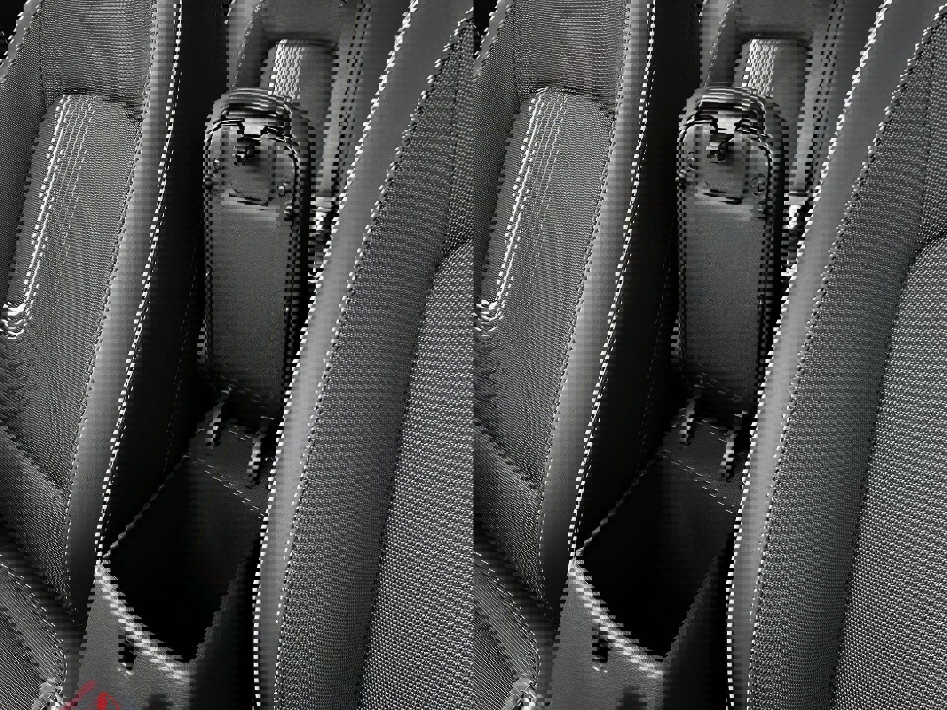 New 2025 Hyundai Venue Limited image 18