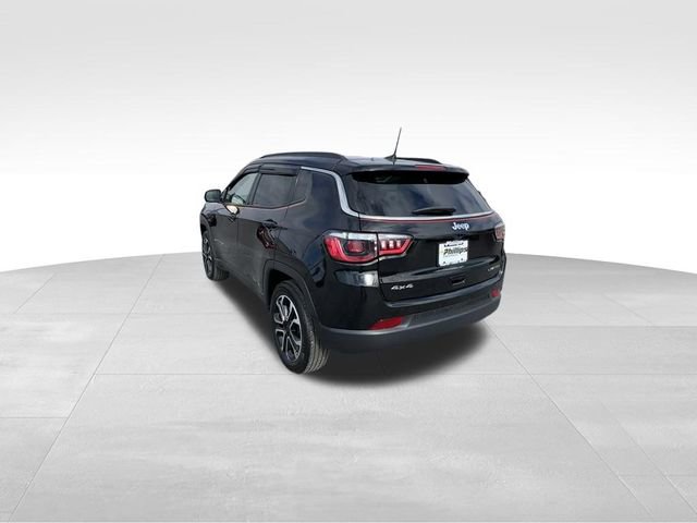 Used 2022 Jeep Compass Limited image 8