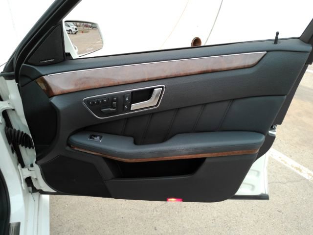 Used 2012 Mercedes-Benz E 350 4MATIC image 18