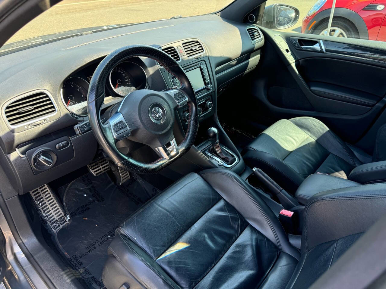 Used 2010 Volkswagen GTI 4-Door image 11