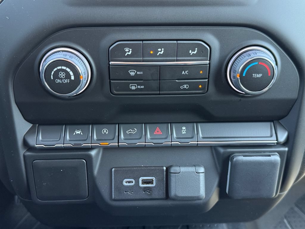 New 2026 Chevrolet Silverado 1500 Custom w/ Turbomax Blackout Package AWD/4WD image 16