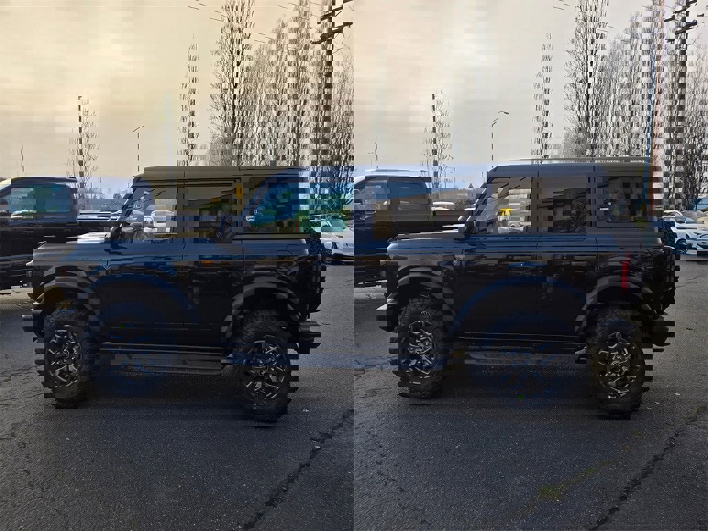 New 2025 Ford Bronco Badlands image 8