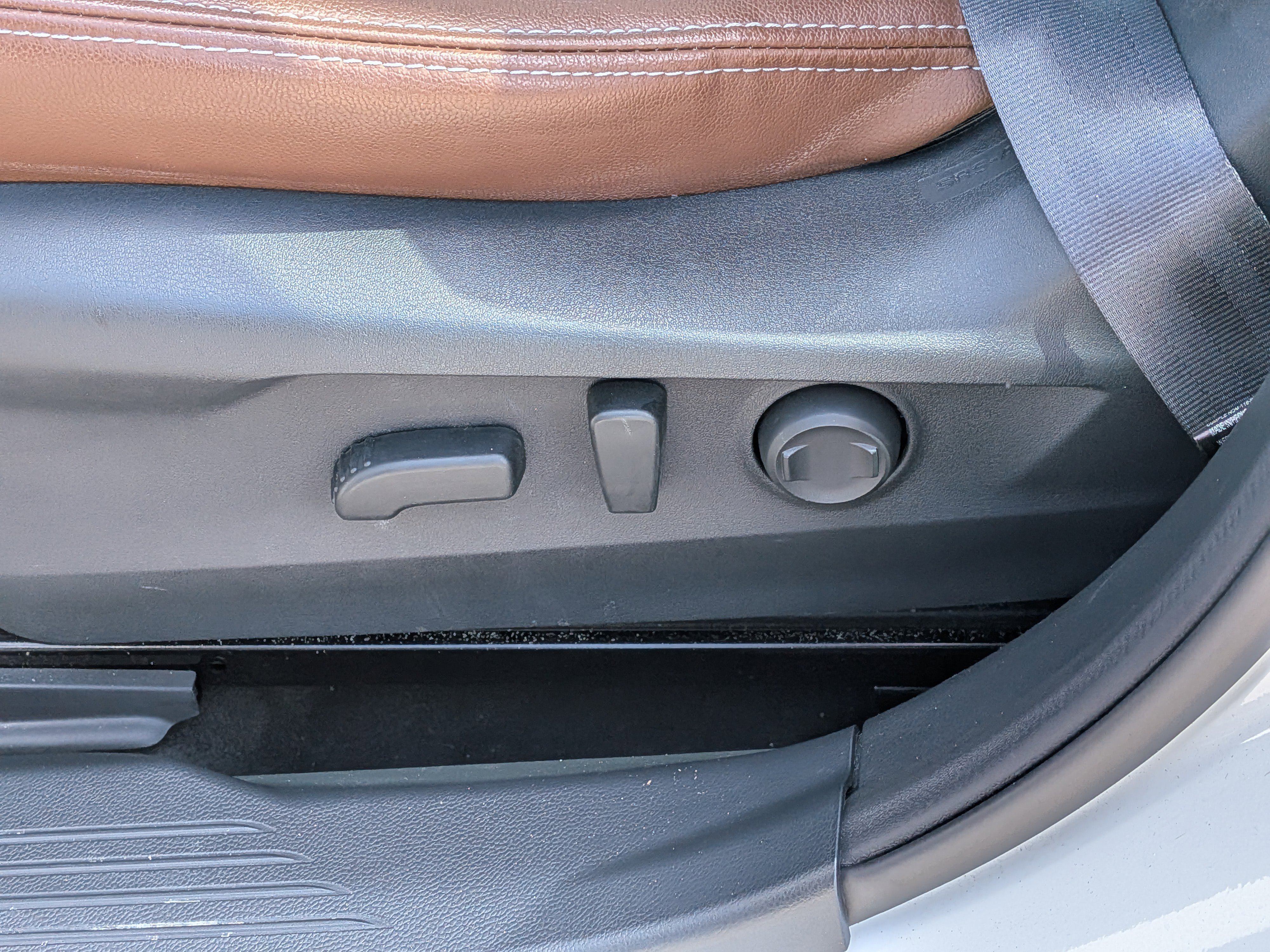 Certified 2022 Subaru Outback Touring XT image 22