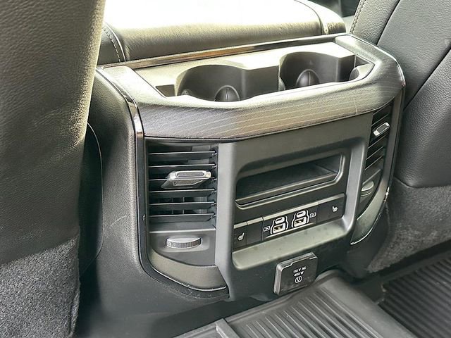 Used 2024 RAM 3500 Limited image 19