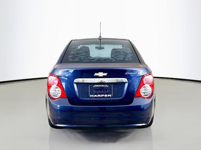 Used 2015 Chevrolet Sonic LT FWD image 9