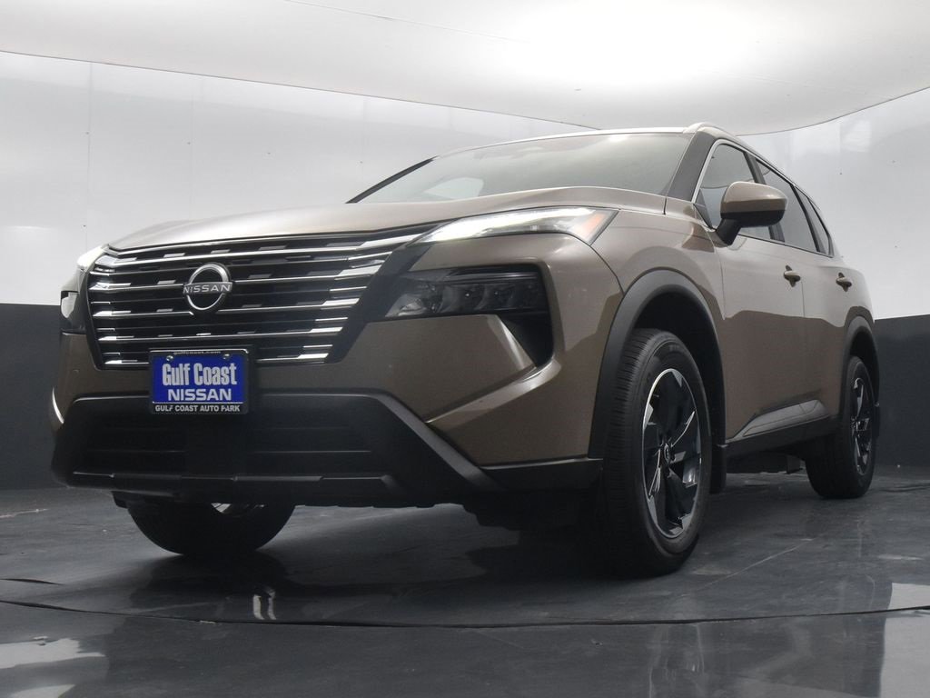 Certified 2025 Nissan Rogue SV w/ SV Premium Package image 24