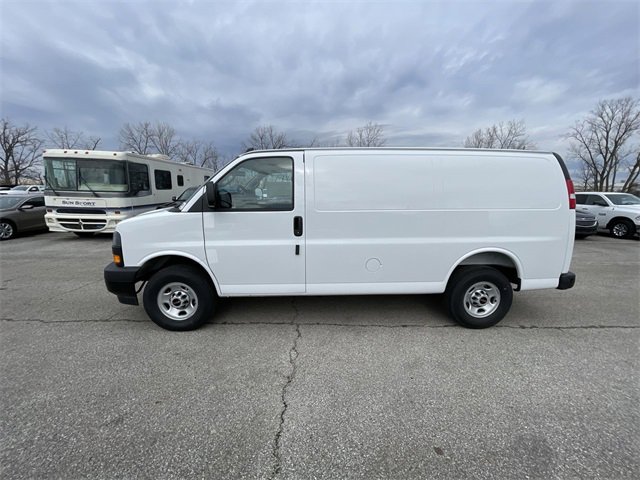 New 2024 GMC Savana 2500 w/ Driver Convenience Package image 3