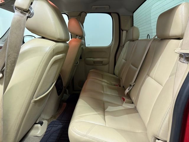 Used 2010 GMC Sierra 1500 SLT w/ SLT Convenience Package AWD/4WD image 21