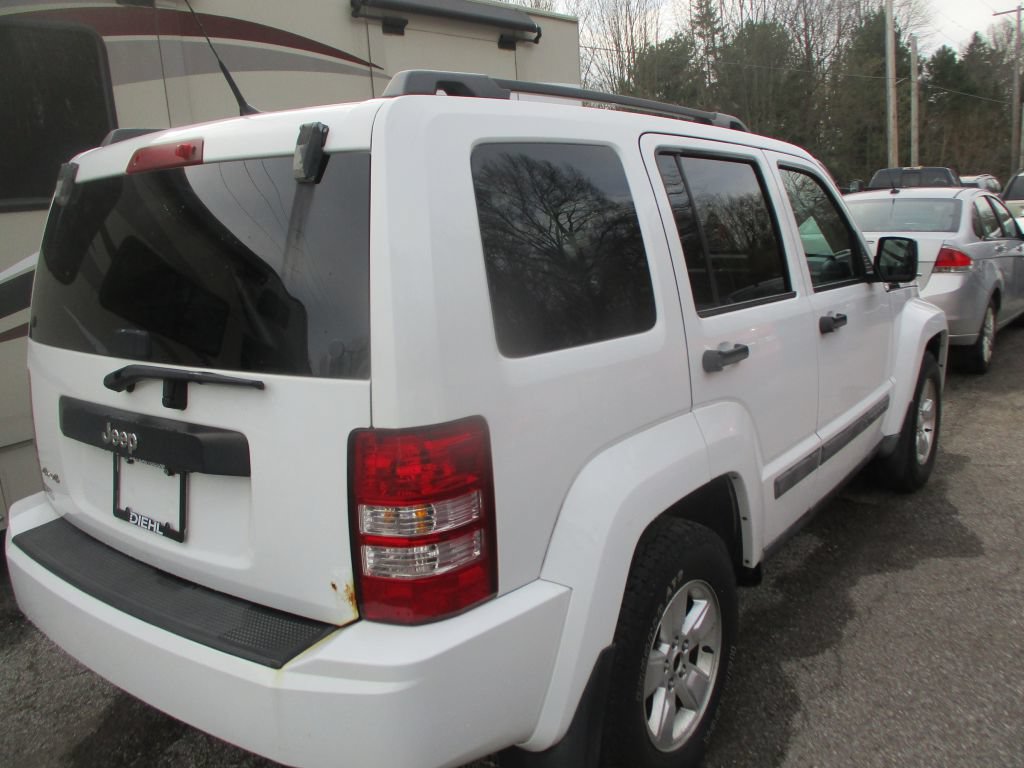 Used 2011 Jeep Liberty Sport w/ Popular Equipment Group AWD/4WD image 6