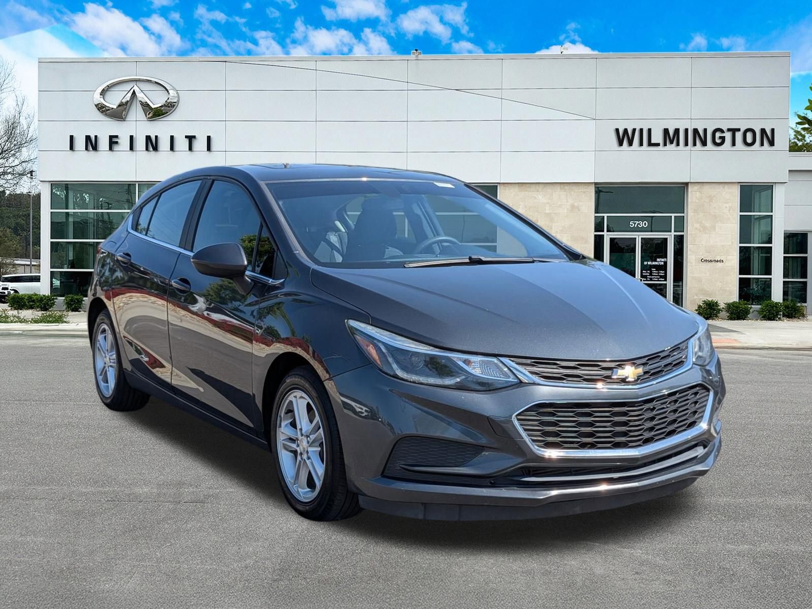 Used 2017 Chevrolet Cruze LT w/ Sun And Sound Package