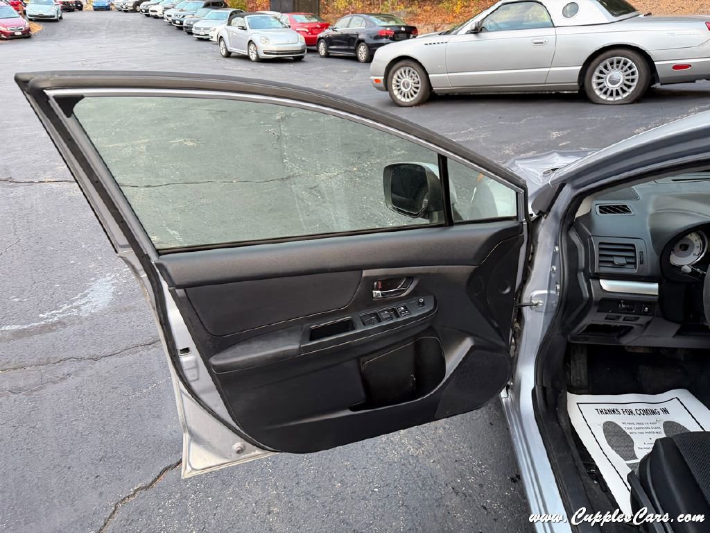 Used 2013 Subaru Impreza 2.0i Premium w/ All-Weather Pkg image 5