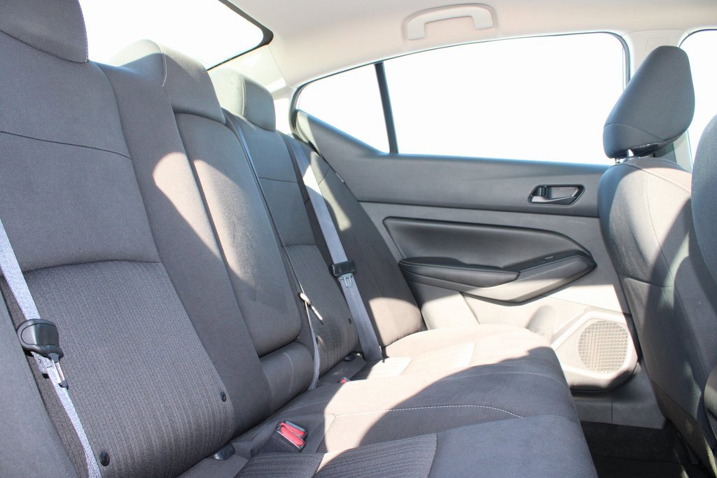 Used 2024 Nissan Altima 2.5 SV image 25