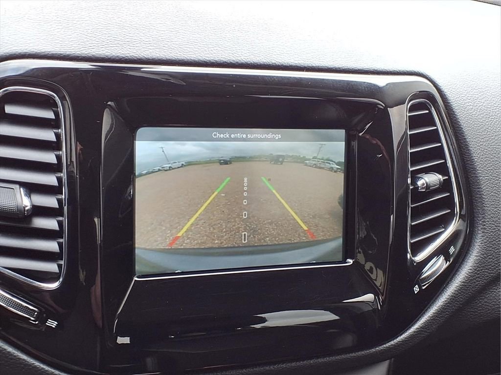 Used 2019 Jeep Compass Altitude image 12