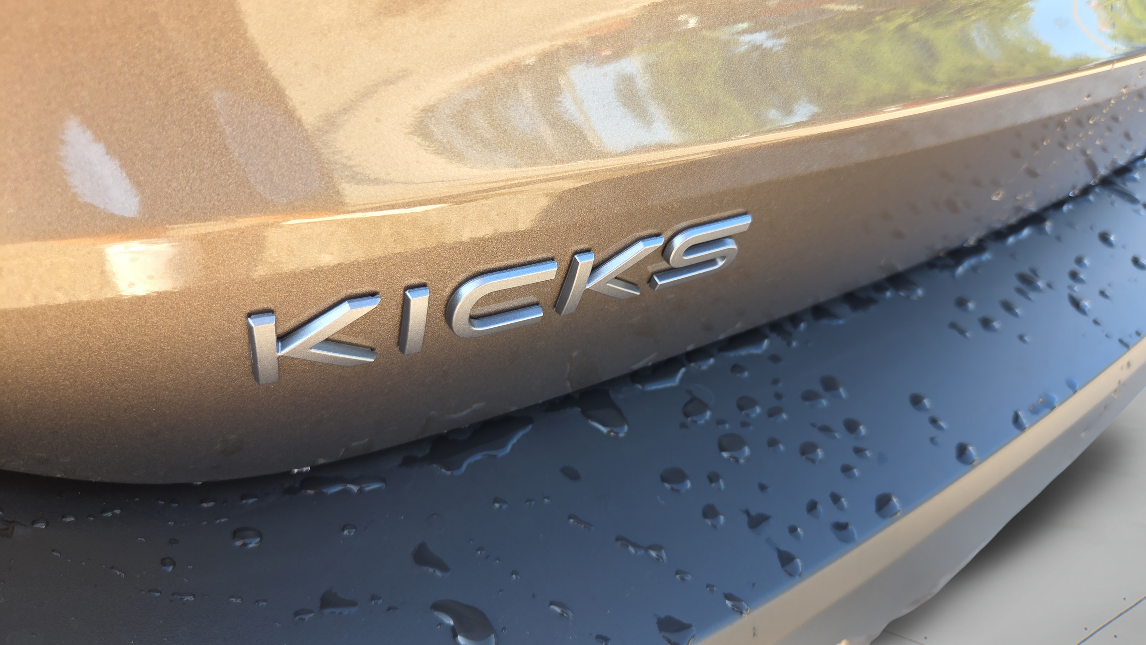 New 2026 Nissan Kicks SV w/ Cold Weather Package AWD/4WD image 16