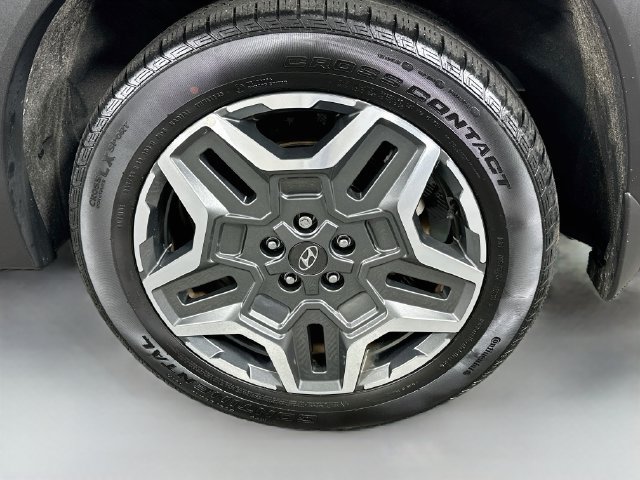 Used 2023 Hyundai Santa Fe Limited AWD/4WD image 33