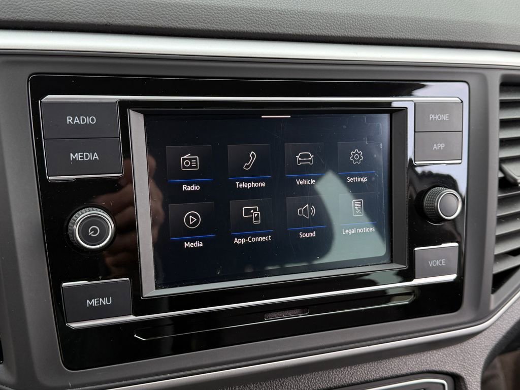 Used 2022 Volkswagen Atlas SE image 24