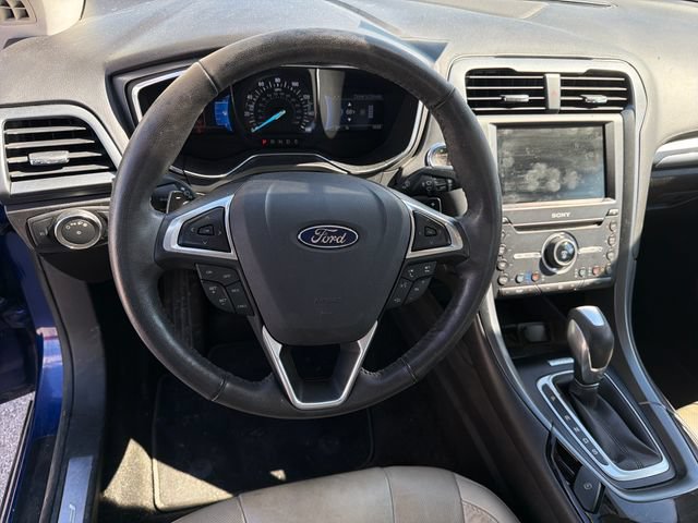Used 2016 Ford Fusion Titanium FWD image 10