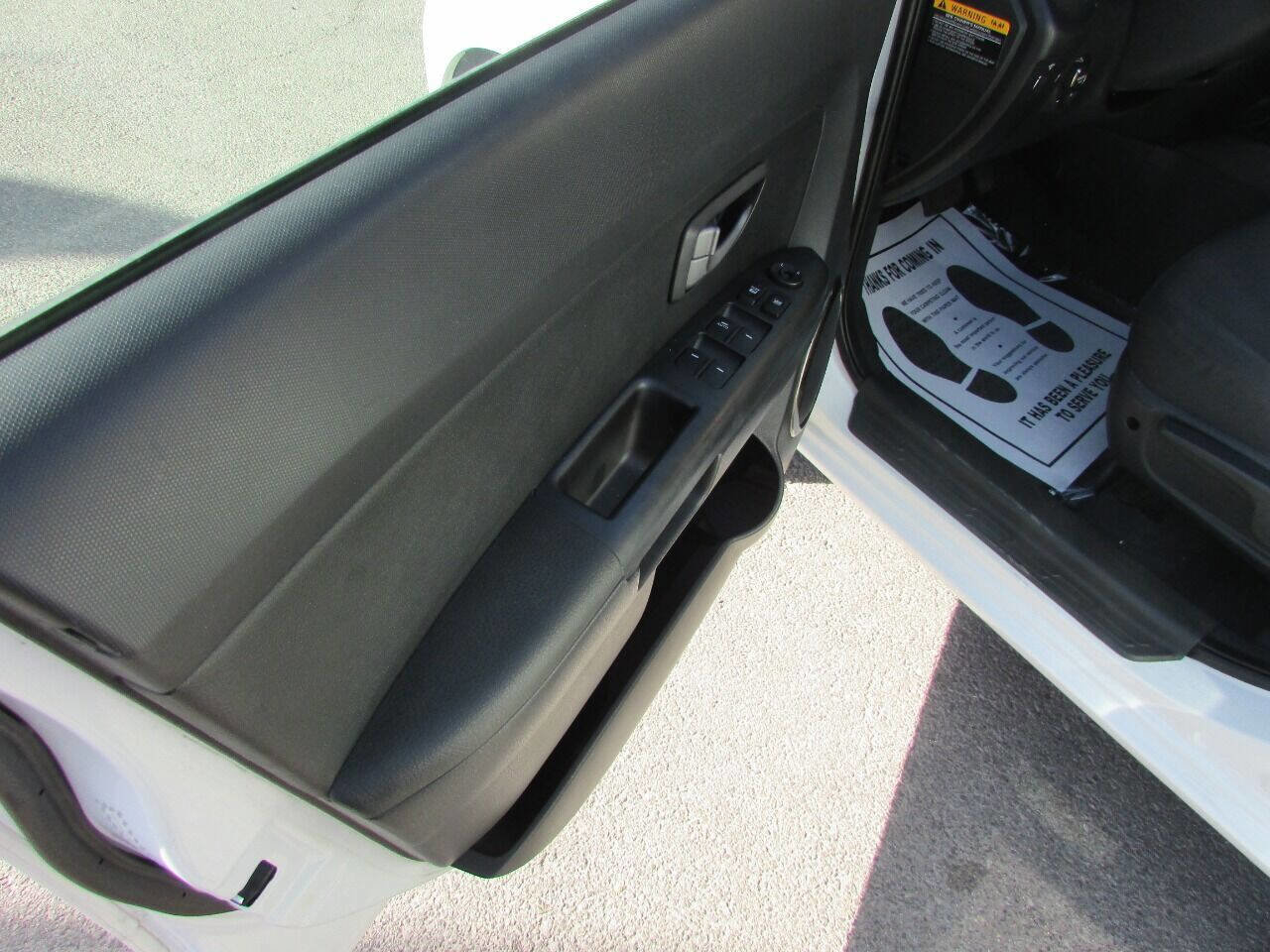 Used 2011 Kia Soul + w/ Audio Pkg image 28
