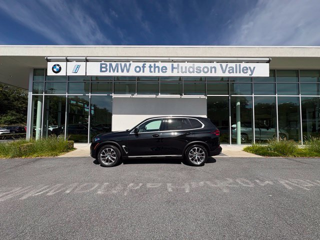 Certified 2024 BMW X5 xDrive40i w/ Premium Package