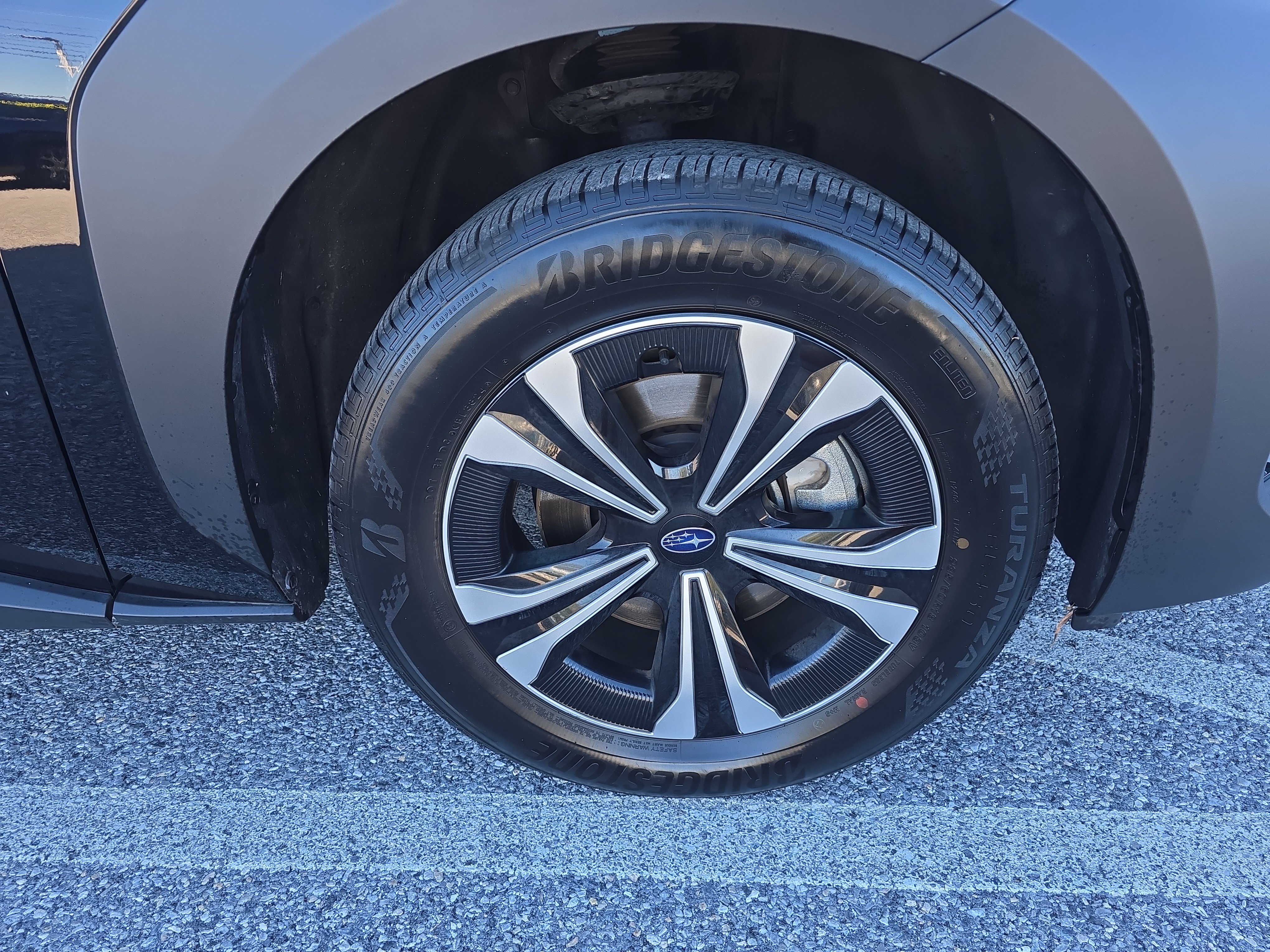 Certified 2024 Subaru Solterra AWD/4WD image 28