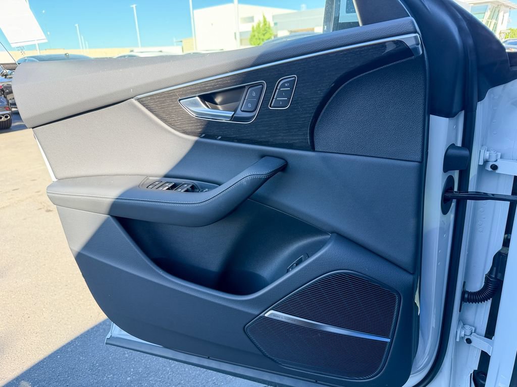New 2026 Audi Q8 Premium Plus AWD/4WD image 15