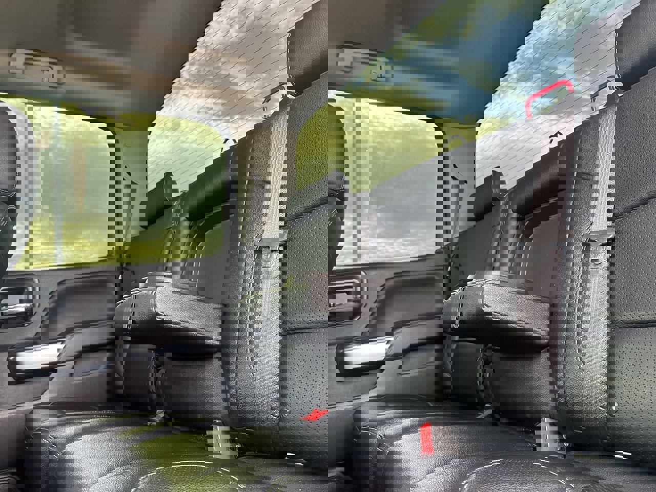 Used 2018 Chevrolet Silverado 1500 LT w/ LT Eassist Package image 23