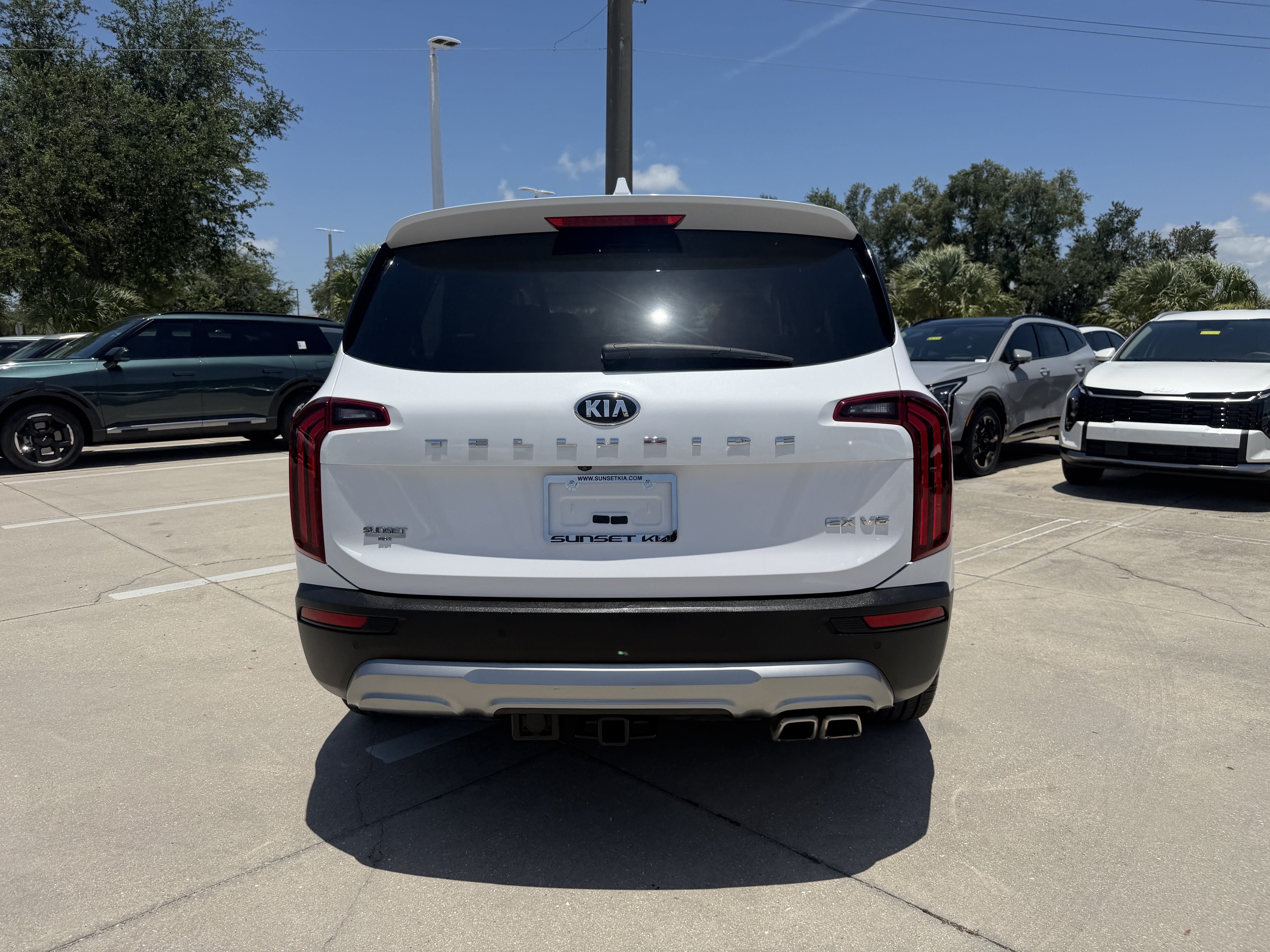 Certified 2021 Kia Telluride EX w/ EX Premium Package FWD image 5