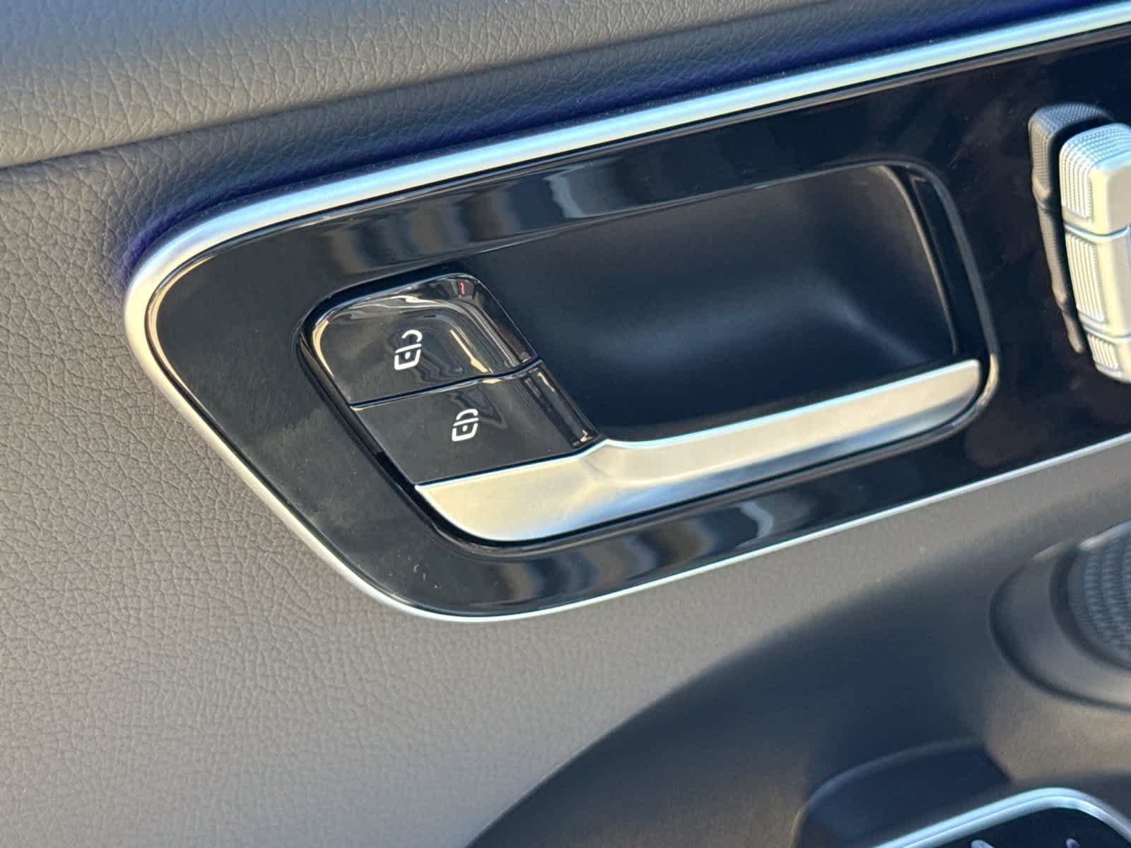New 2026 Mercedes-Benz C 300 Sedan image 16