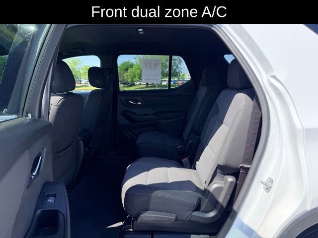 Used 2024 Chevrolet Traverse LT AWD/4WD image 9