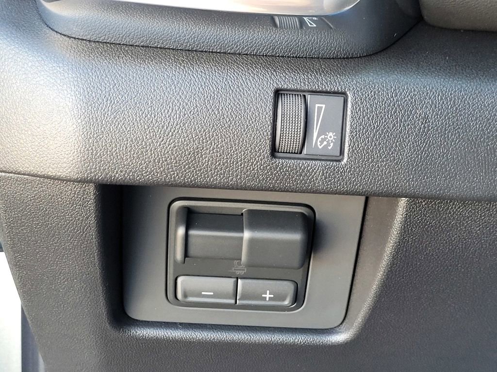 New 2026 GMC Canyon Elevation w/ Convenience Package RWD image 22