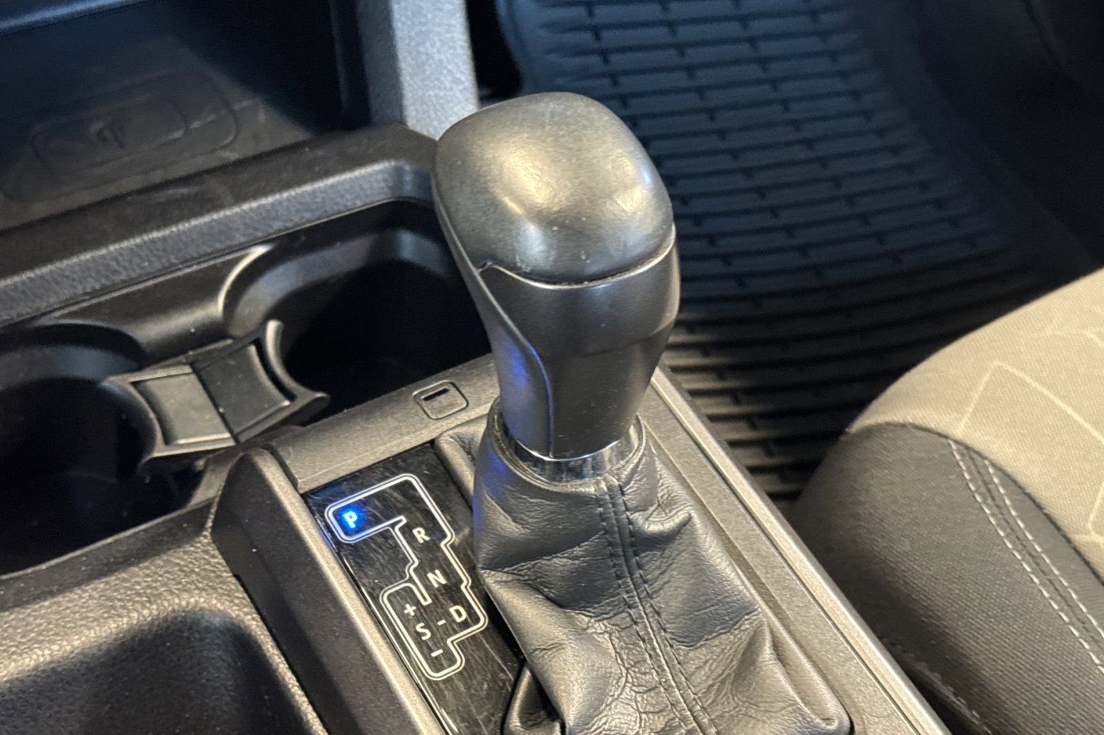 Used 2023 Toyota Tacoma TRD Sport w/ Black Out Package (TMS) AWD/4WD image 27
