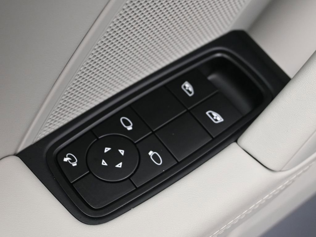 Certified 2026 Porsche 911 Carrera GTS image 17