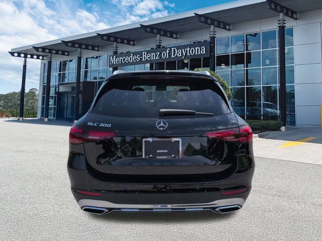 New 2026 Mercedes-Benz GLC 300 image 5