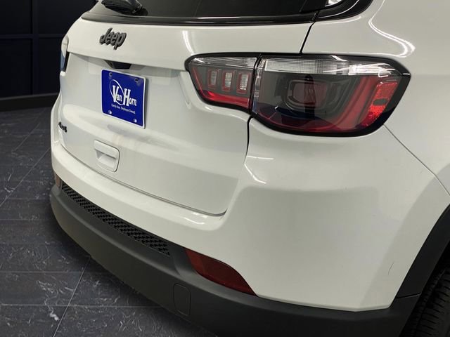 New 2025 Jeep Compass Latitude w/ Sun & Sound Group image 35