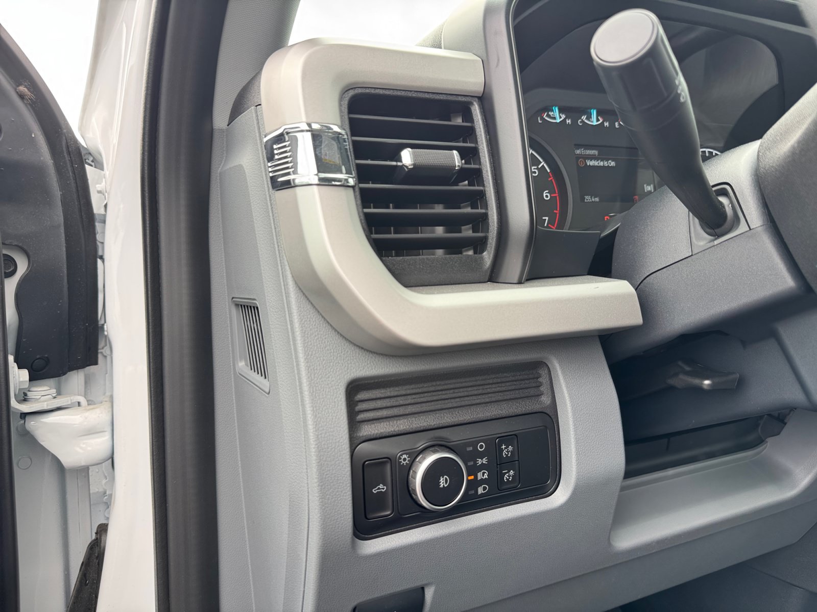New 2026 Ford F250 XL w/ STX Appearance Package AWD/4WD image 28