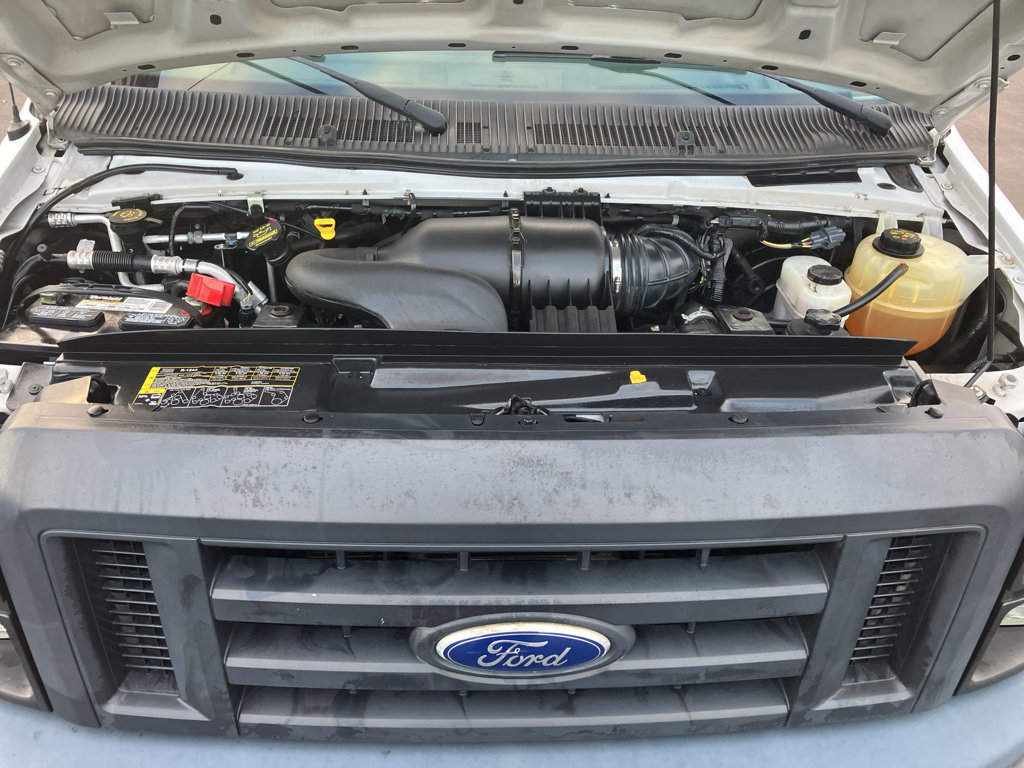 Used 2014 Ford E-350 and Econoline 350 Super Duty image 33