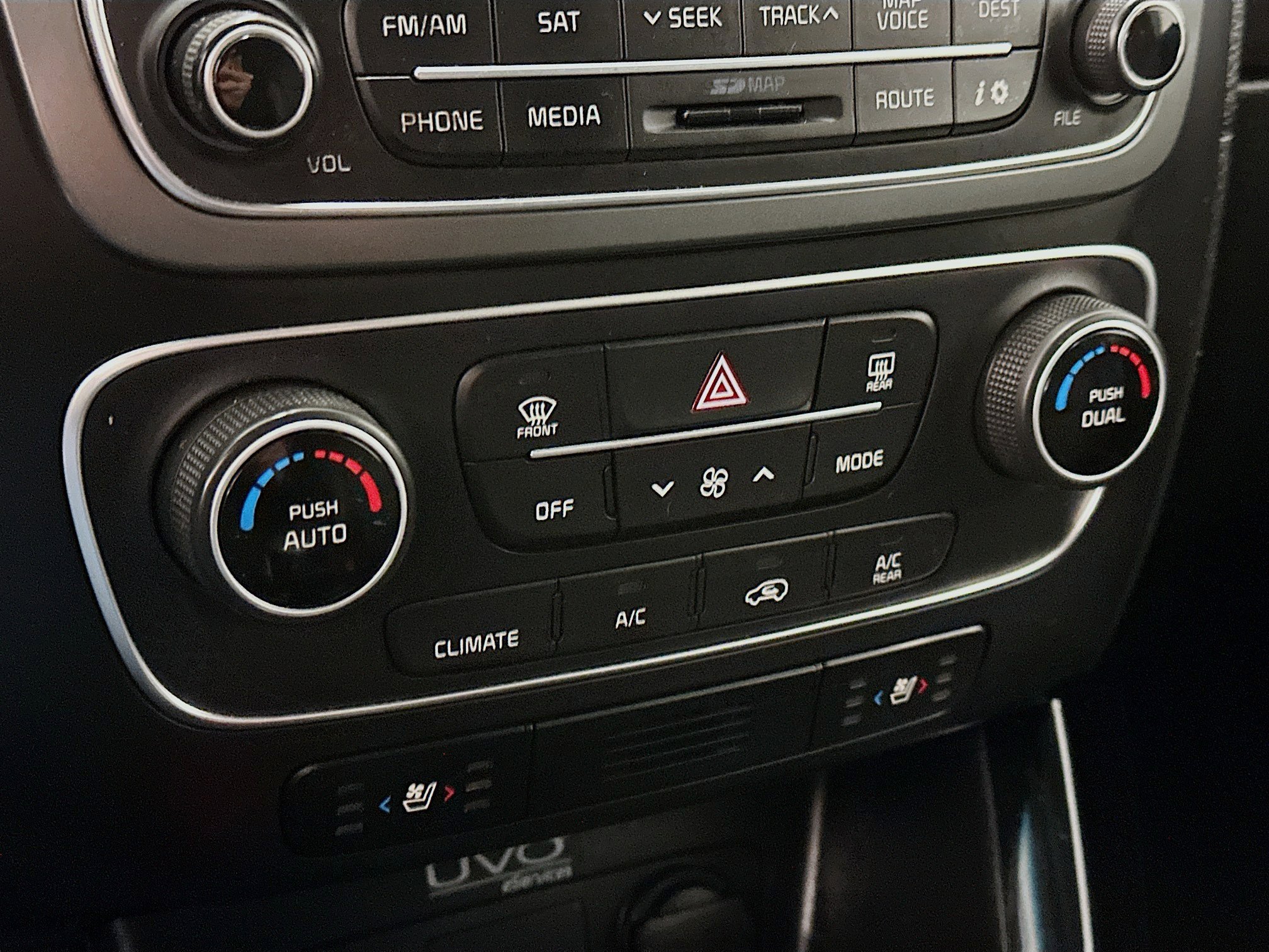 Used 2014 Kia Sorento LX w/ Touring Package (LX) image 24