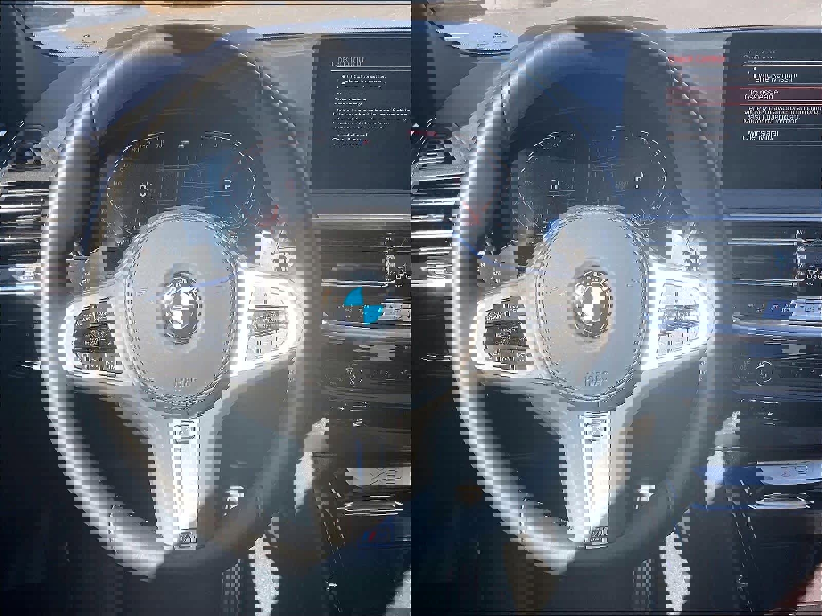 Certified 2024 BMW X3 xDrive30i w/ Premium Package image 8