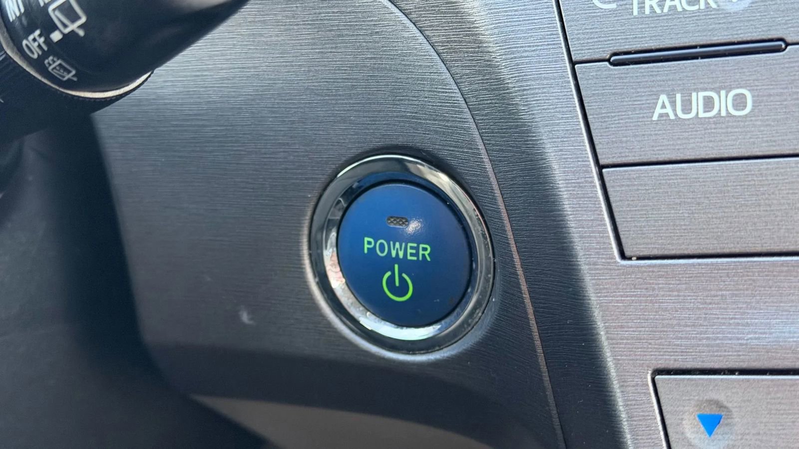 Used 2014 Toyota Prius Four image 31