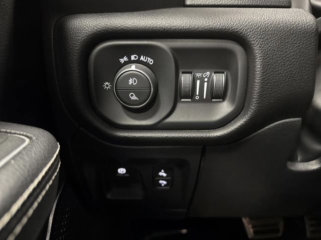 Used 2023 RAM 1500 Sport w/ G/T Package image 26