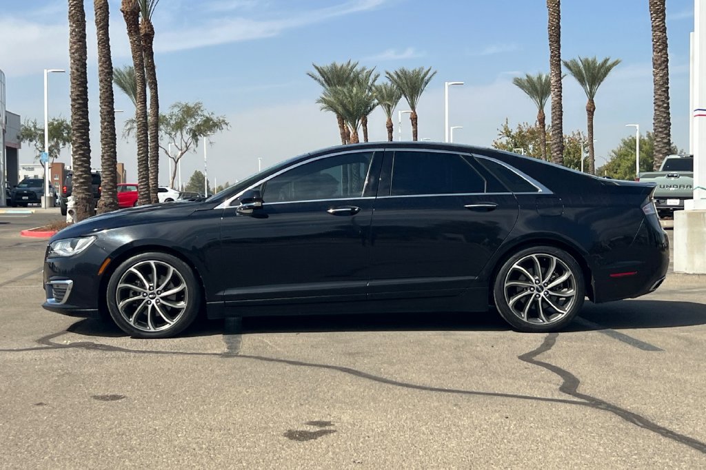 Used 2019 Lincoln MKZ Reserve w/ Reserve Plus Package FWD image 9
