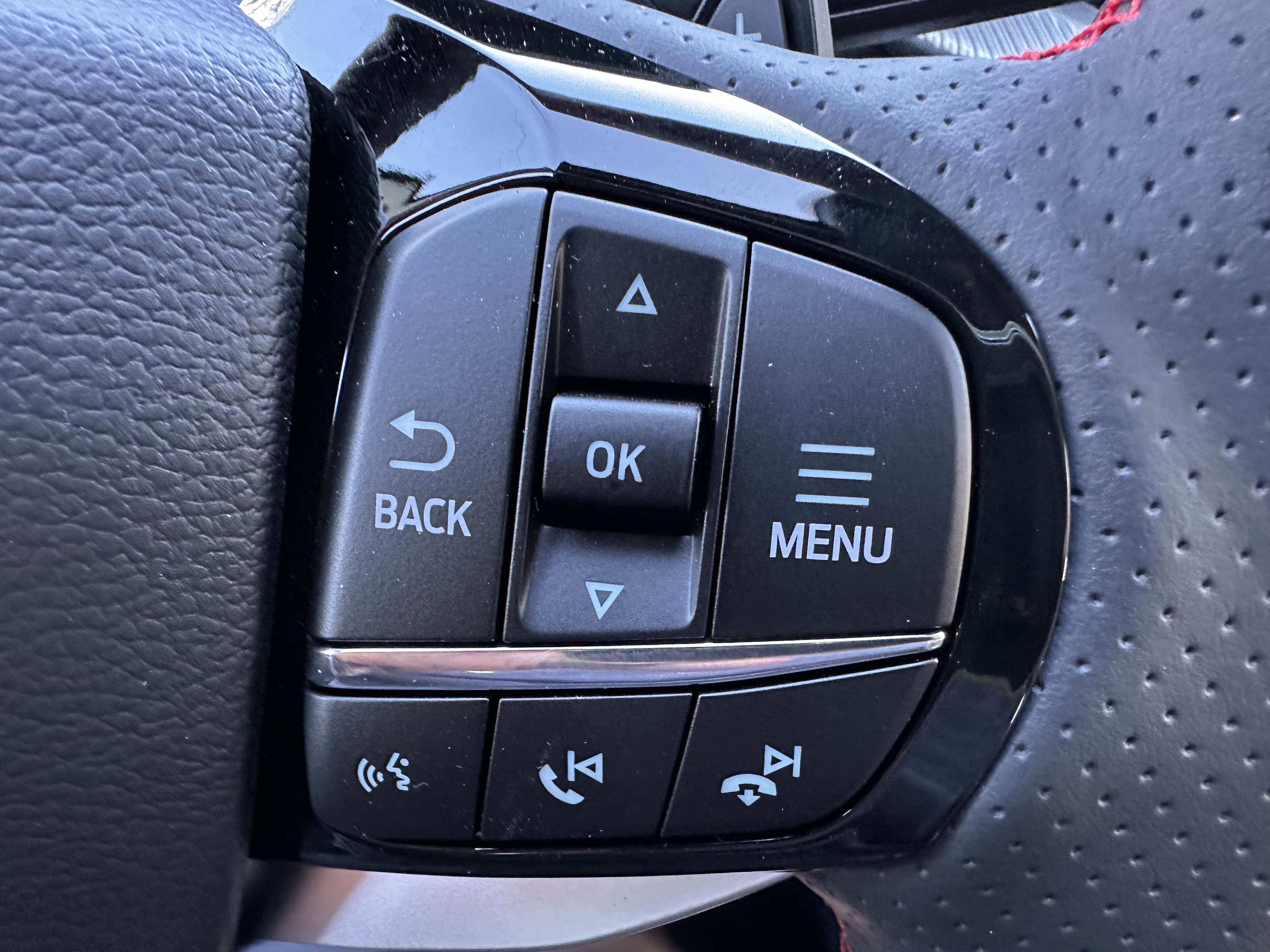 New 2026 Ford Explorer ST image 22