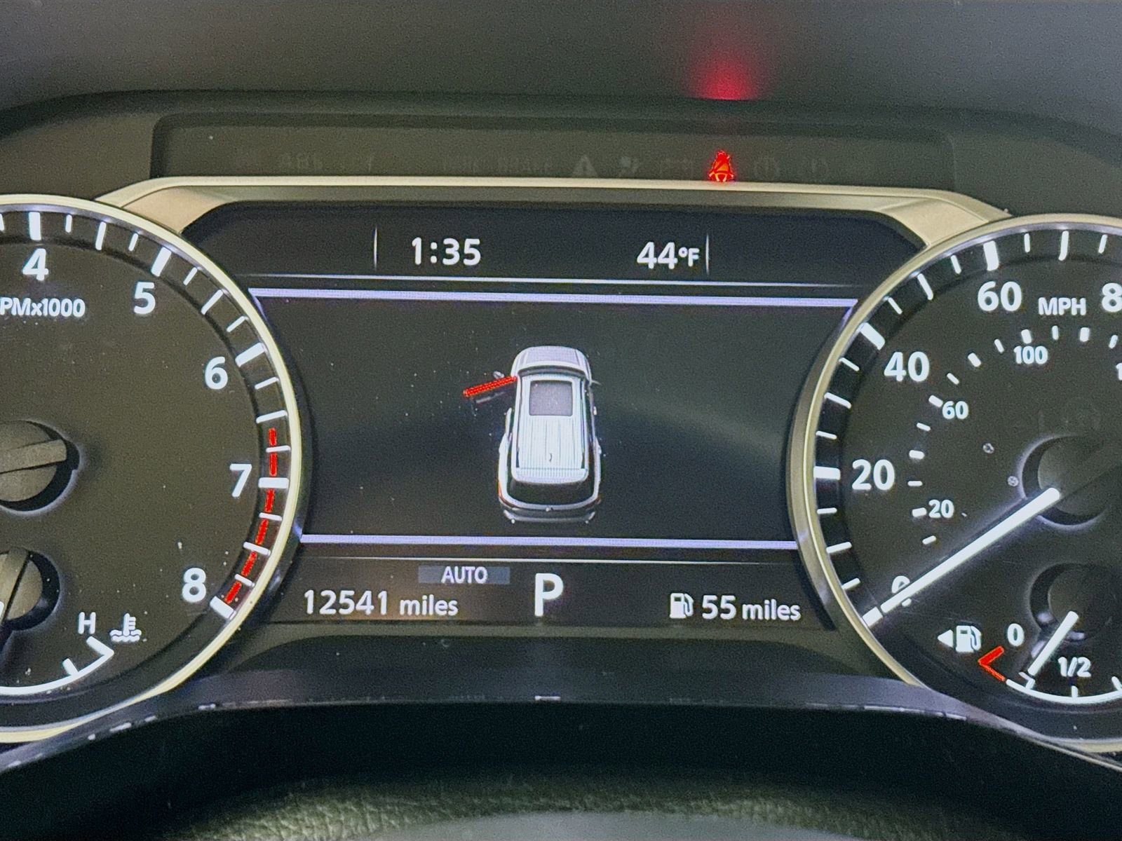 Used 2025 Nissan Pathfinder SL w/ Cargo Package image 9