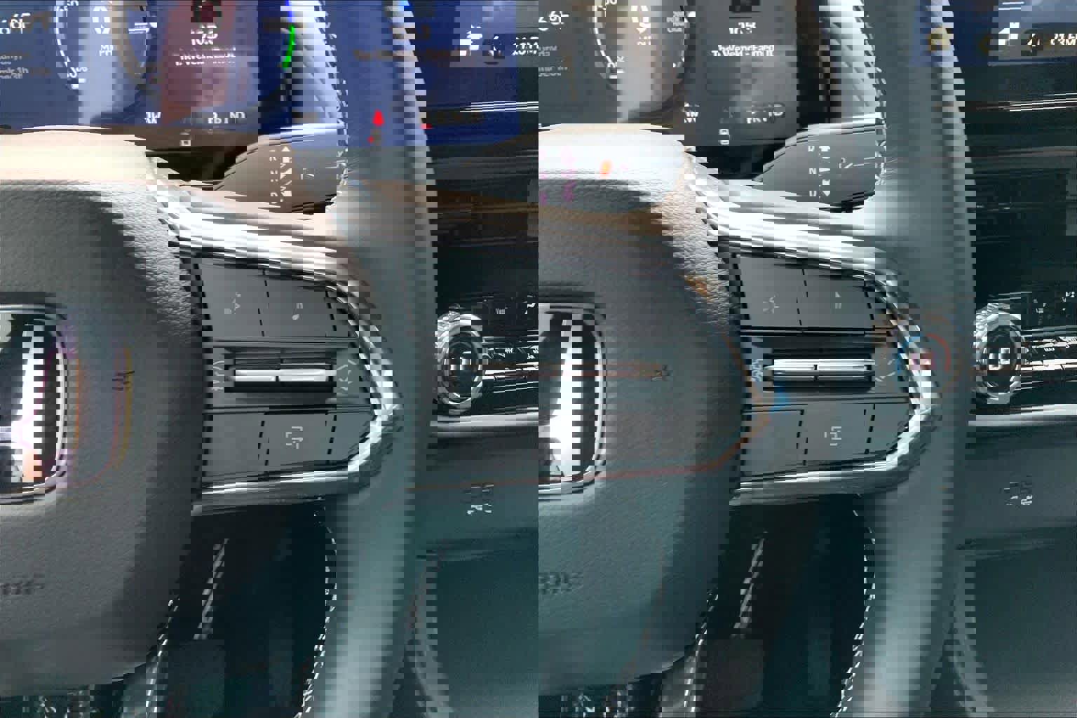 Used 2025 Honda Prologue Touring image 24