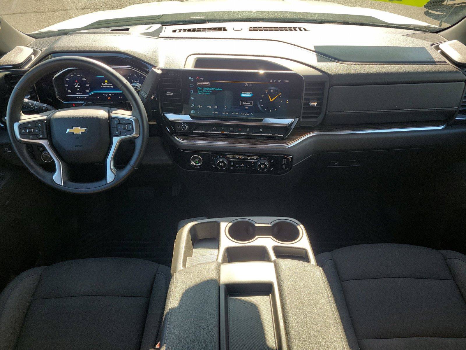 Used 2023 Chevrolet Silverado 1500 LT AWD/4WD image 8