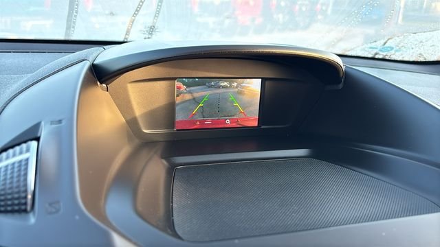 Used 2018 Ford Escape SE FWD image 16