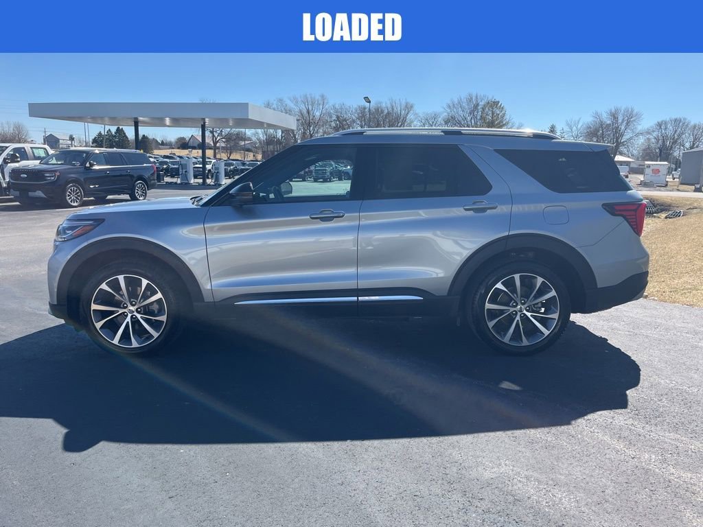 Used 2025 Ford Explorer Platinum w/ Ultimate Package image 7